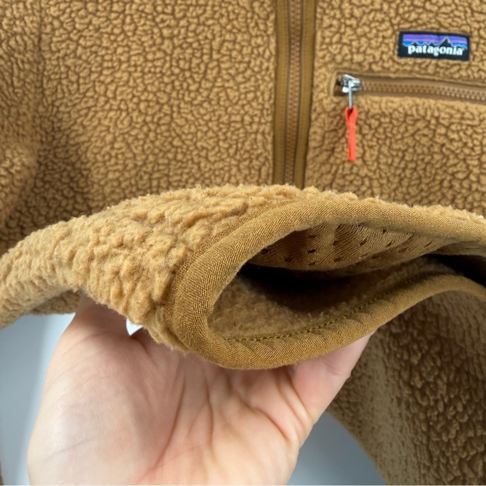 Patagonia Retro Pile Marsupial Pullover - Picture 9 of 10